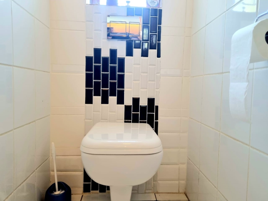 4 Bedroom Property for Sale in Royldene Northern Cape